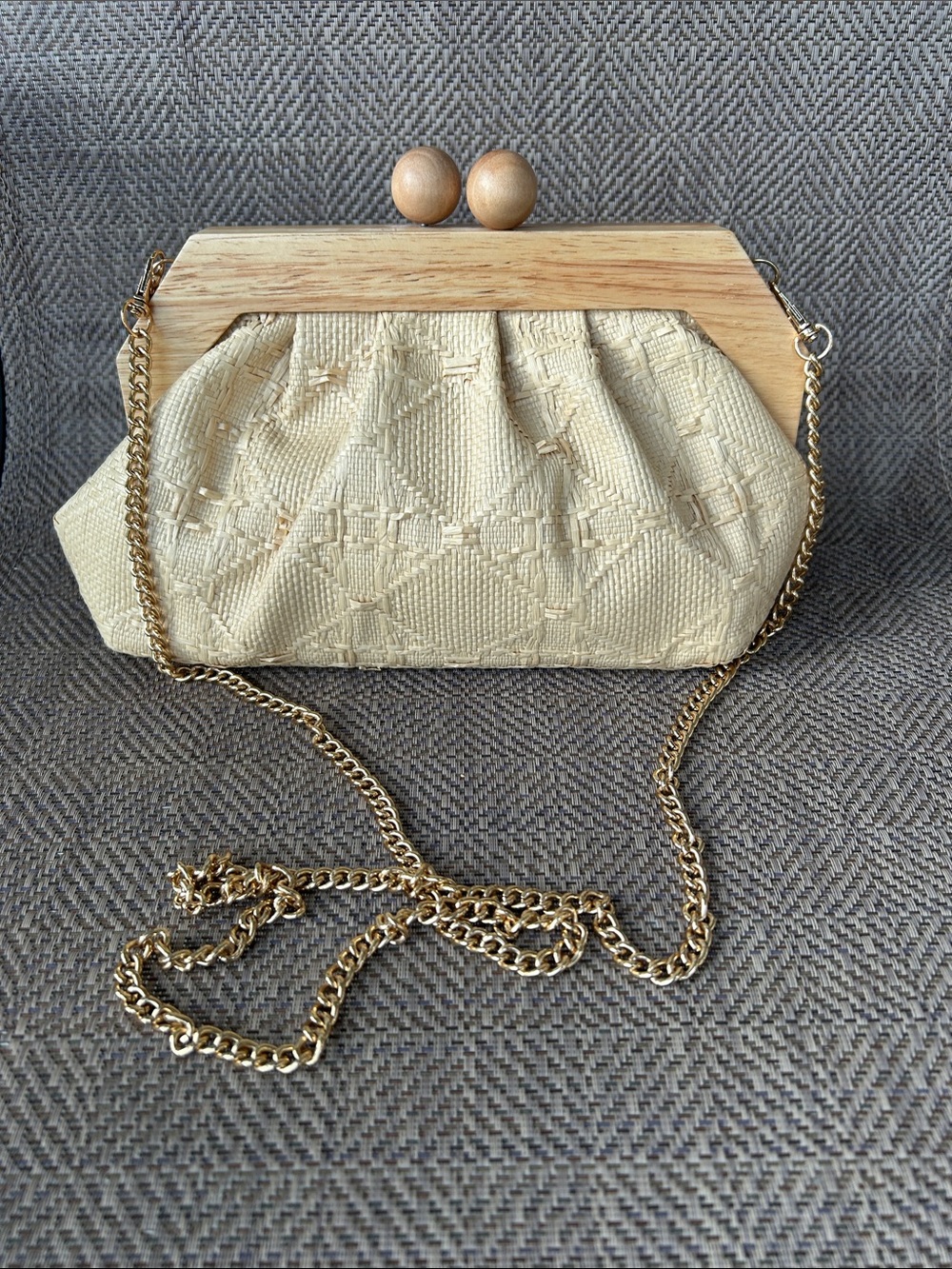 Moda Luxe Cream straw Textured Fabric Clutch with Wooden Frame and Chain Strap